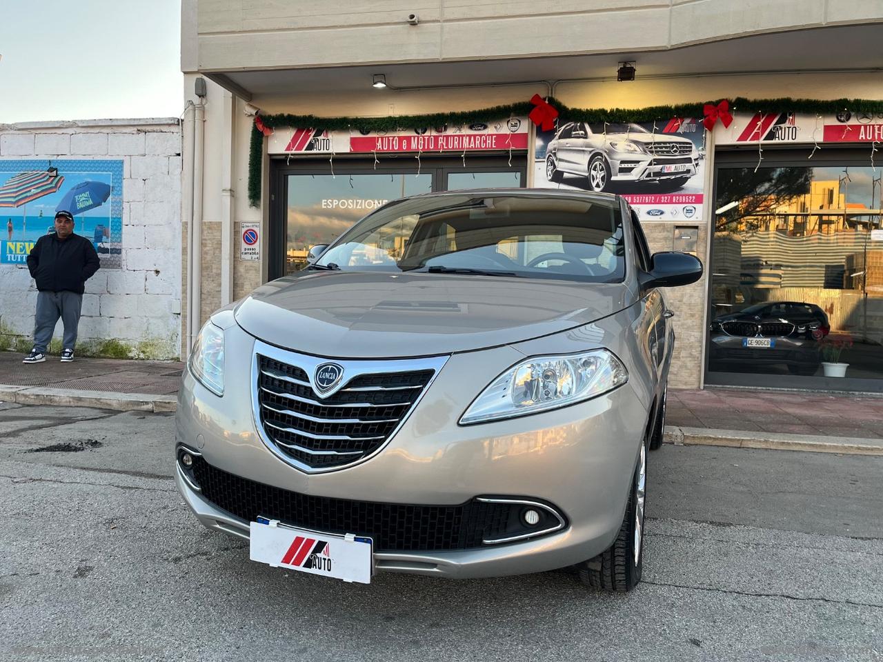 LANCIA Ypsilon 0.9 T.Air 85CV 5p. Met.Ec.Plat.