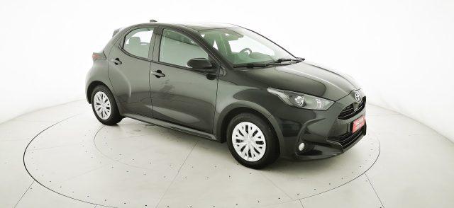 TOYOTA Yaris 1.5 Hybrid 5 porte Business