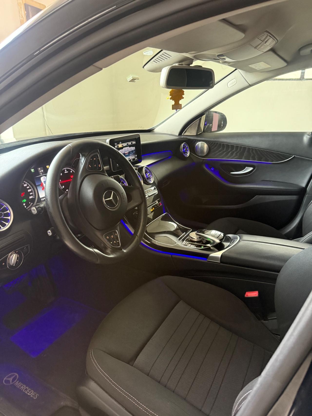 Mercedes-benz C 220 d Premium