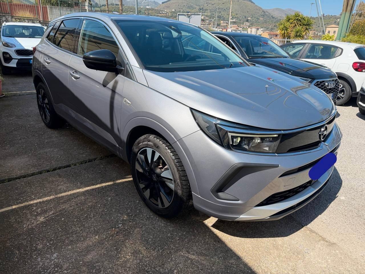 Opel Grandland 2022 1.5 130 AT8 Business Elegance