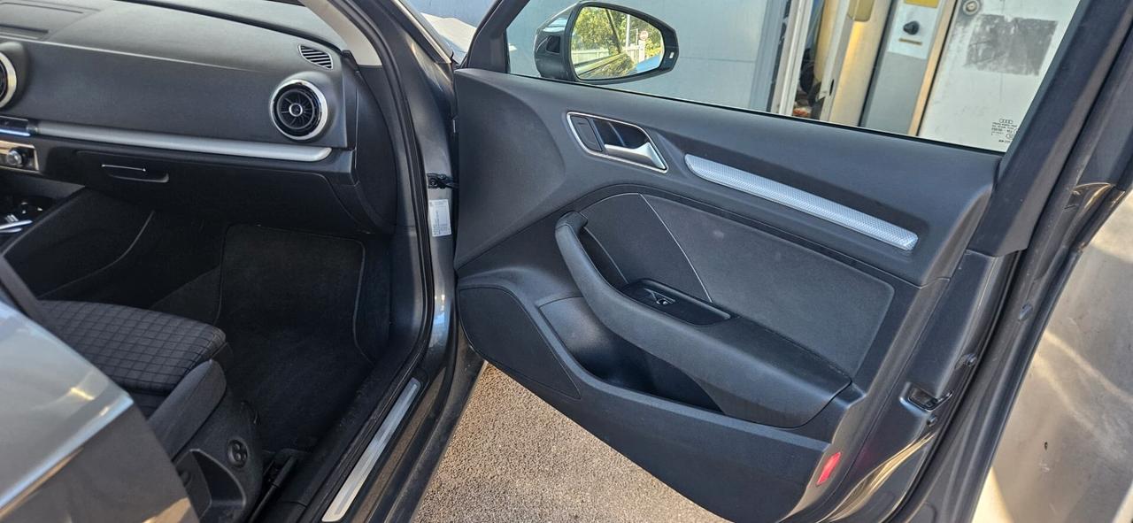 Audi A3 SPB 2.0 TDI S tronic