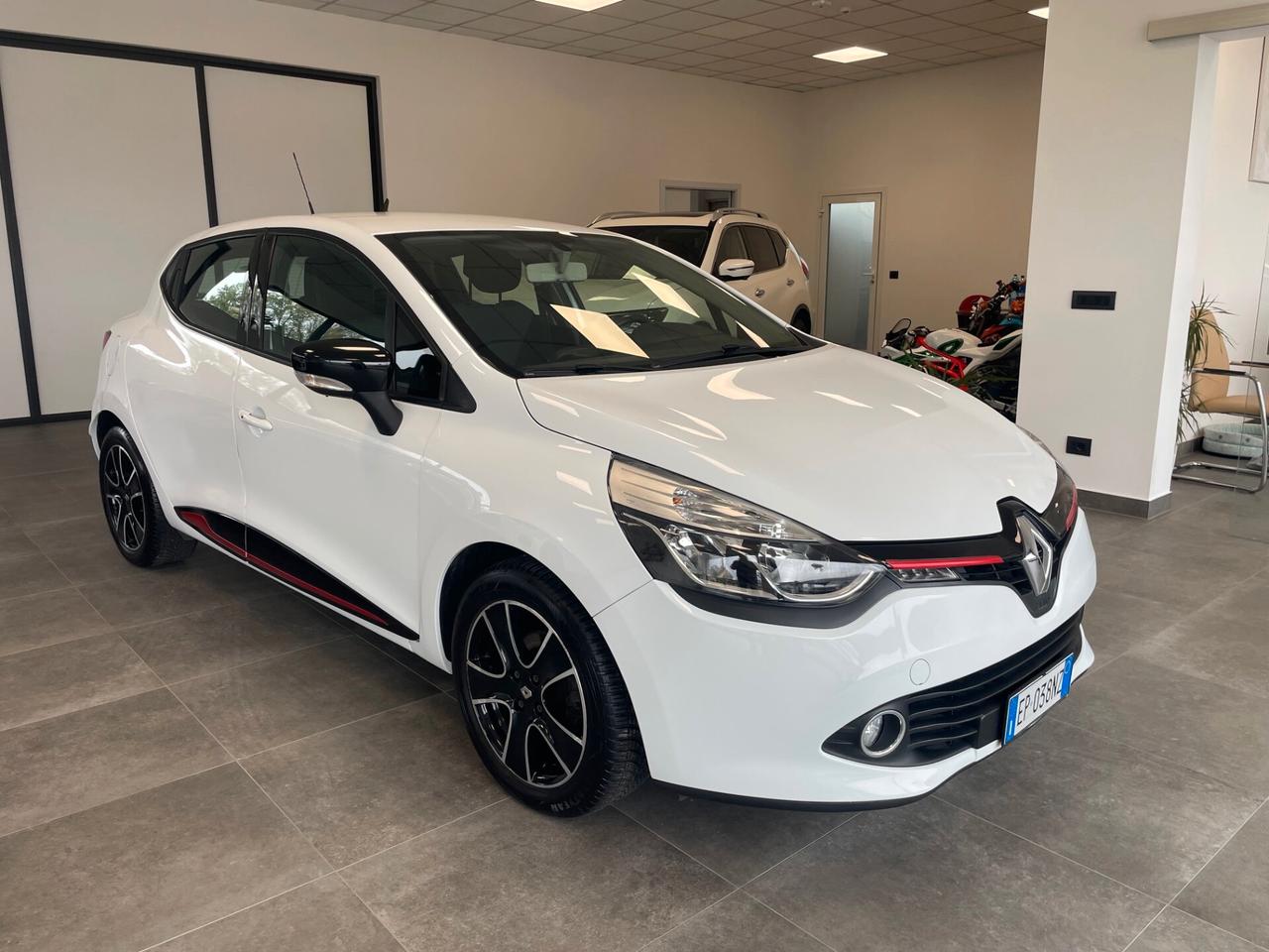 Renault Clio 0.9 TCe 12V 90CV Start&Stop 5 porte Energy