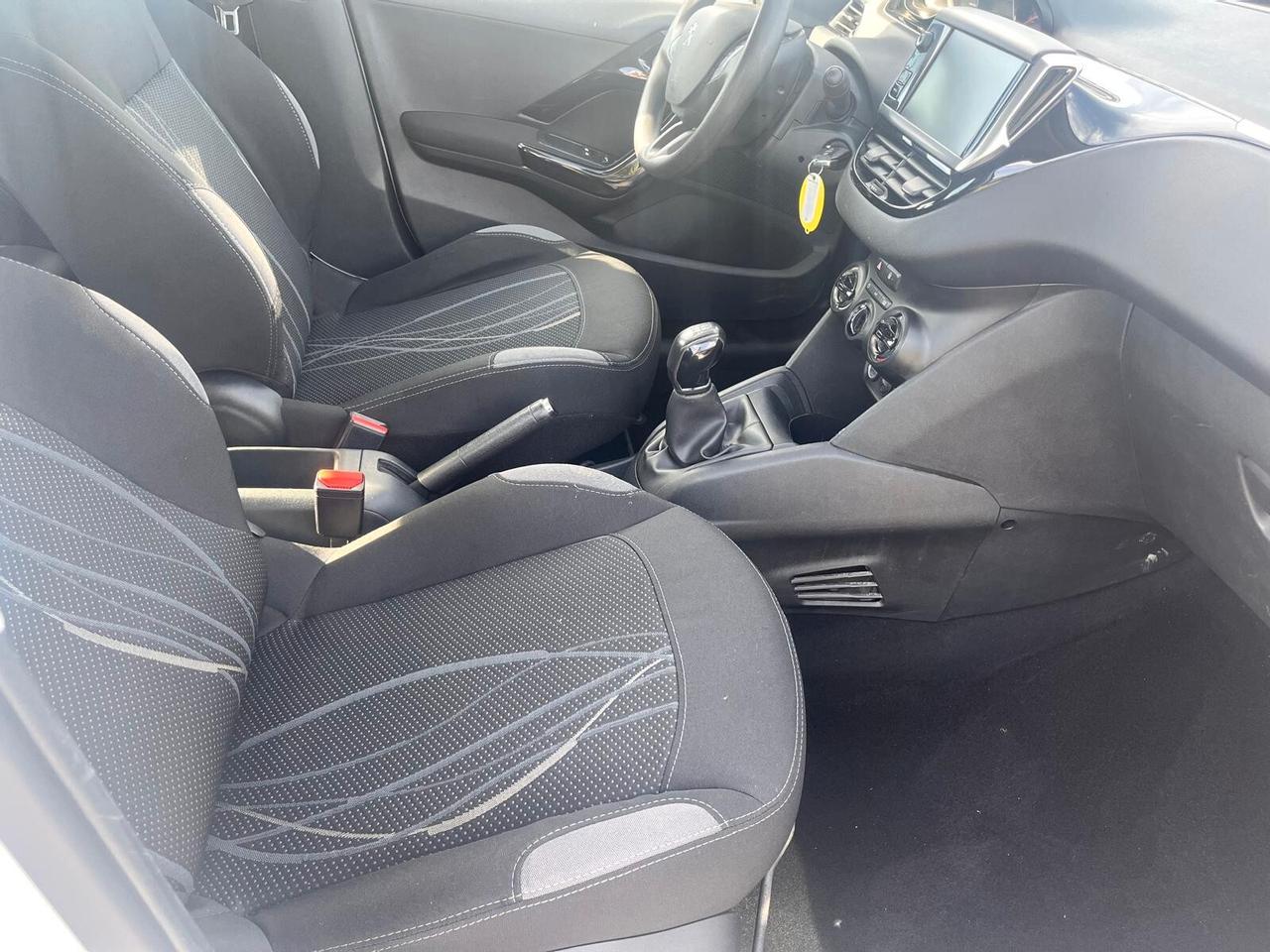 Peugeot 208 1.4 HDi 68 CV 5 porte Access