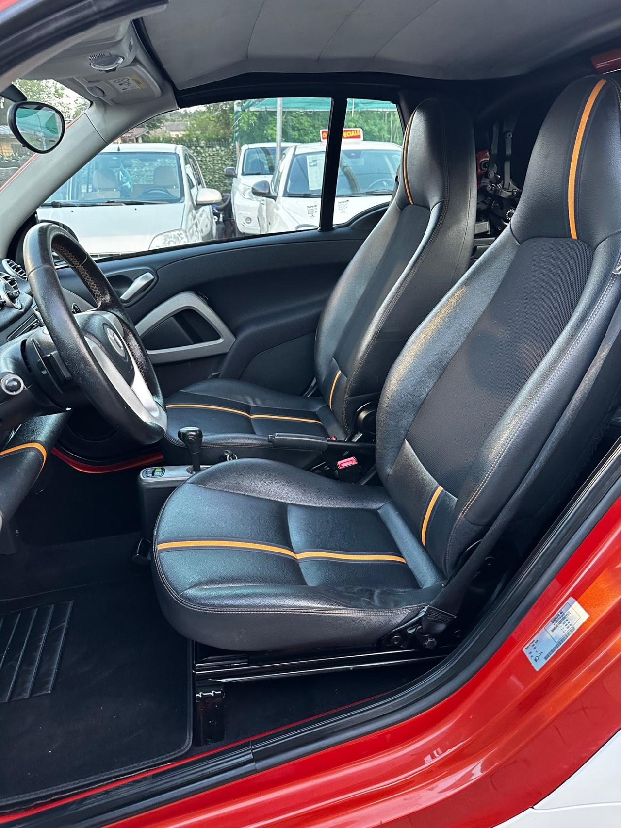 Smart ForTwo 1000 52 kW MHD cabrio Urbanrunner
