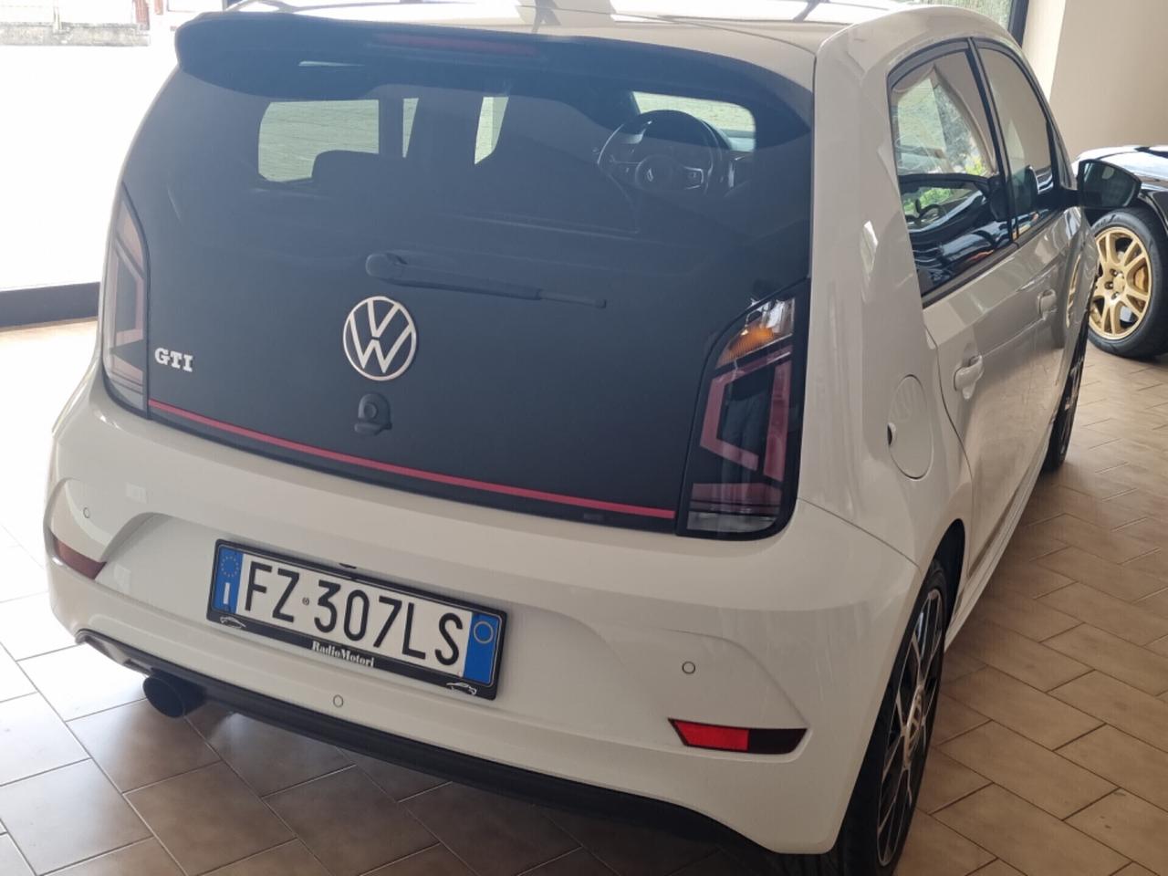 Volkswagen UP GTI