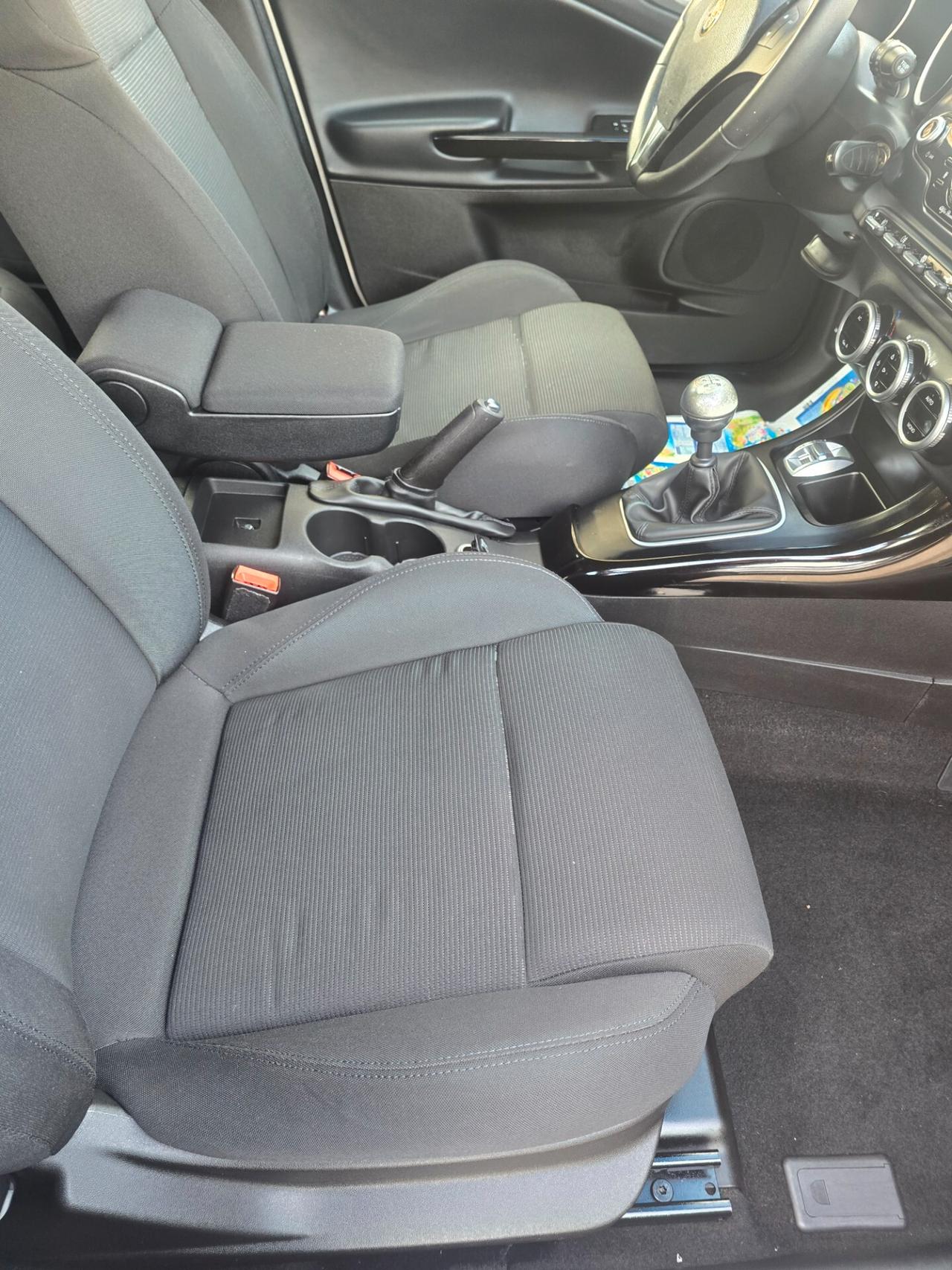 Alfa Romeo Giulietta 1.4 Turbo 120 CV Distinctive