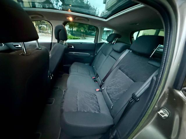 PEUGEOT 3008 1.6 HDi 112CV Allure