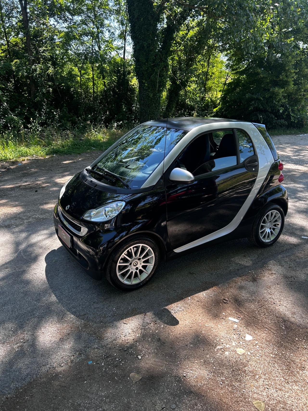 Smart ForTwo 1000 52 kW coupé pure