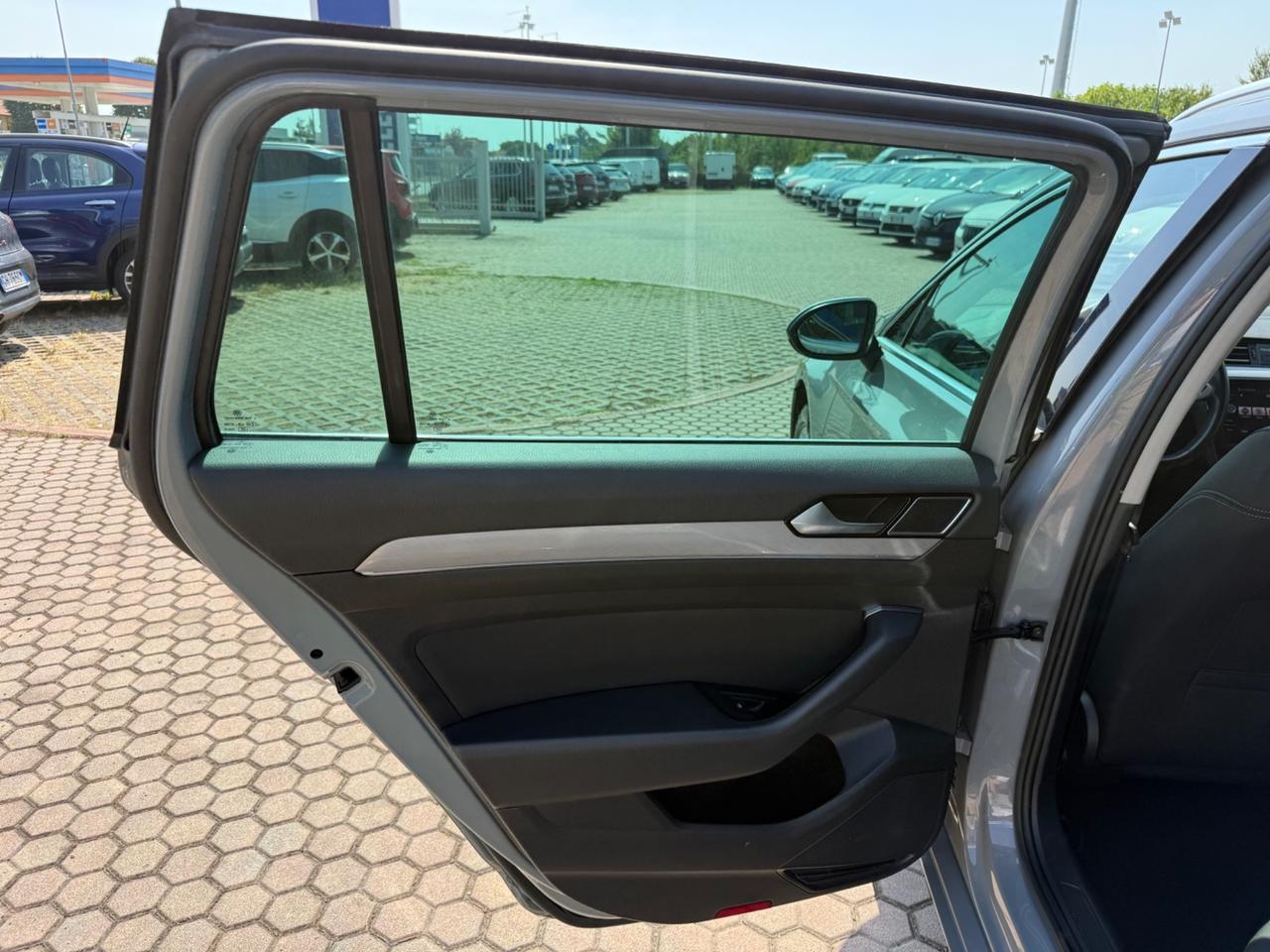 Passat Variant 2.0 TDI SCR EVO Business