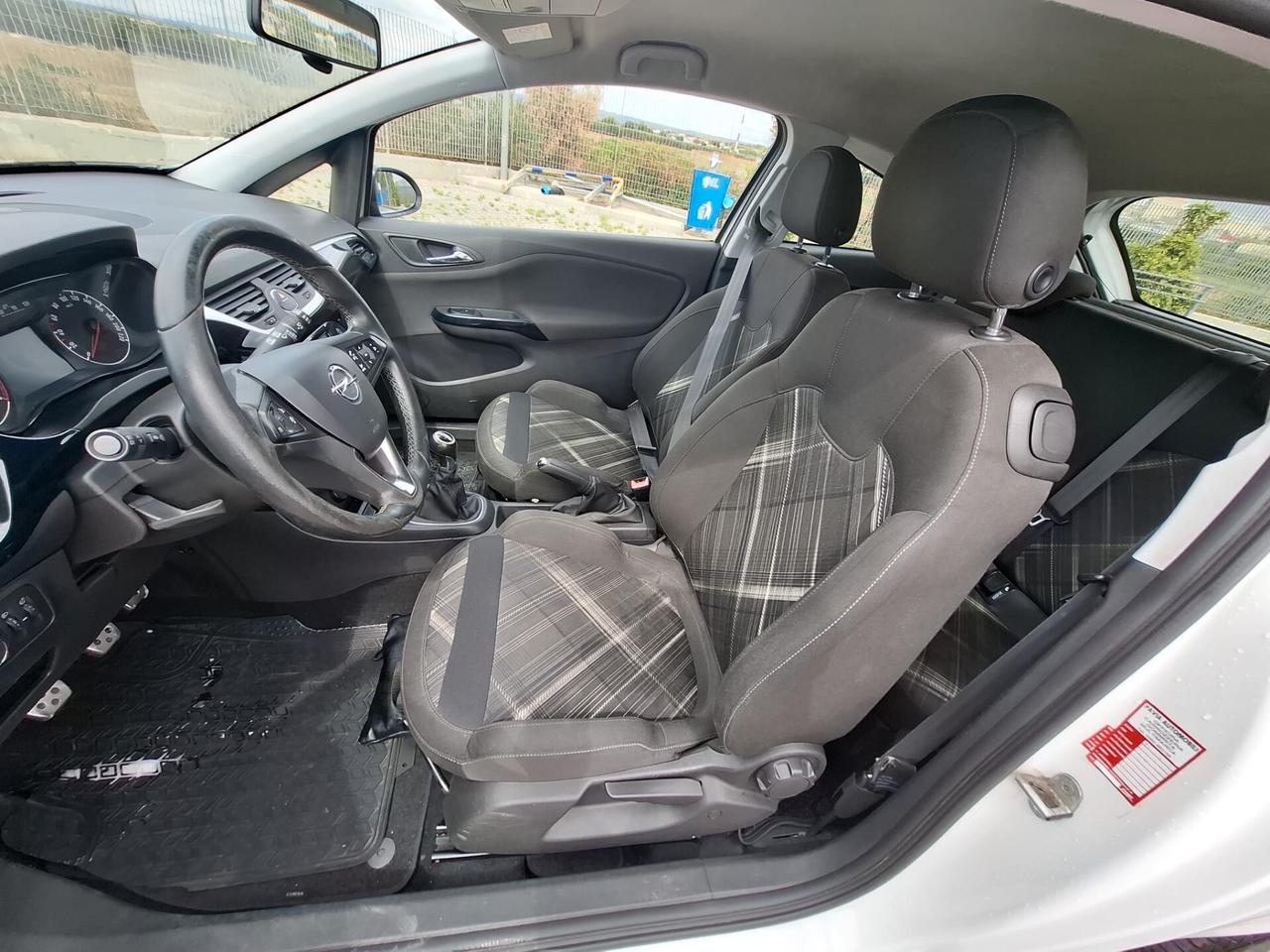 Opel Corsa 1.4 90CV GPL Tech Coupé n-Joy