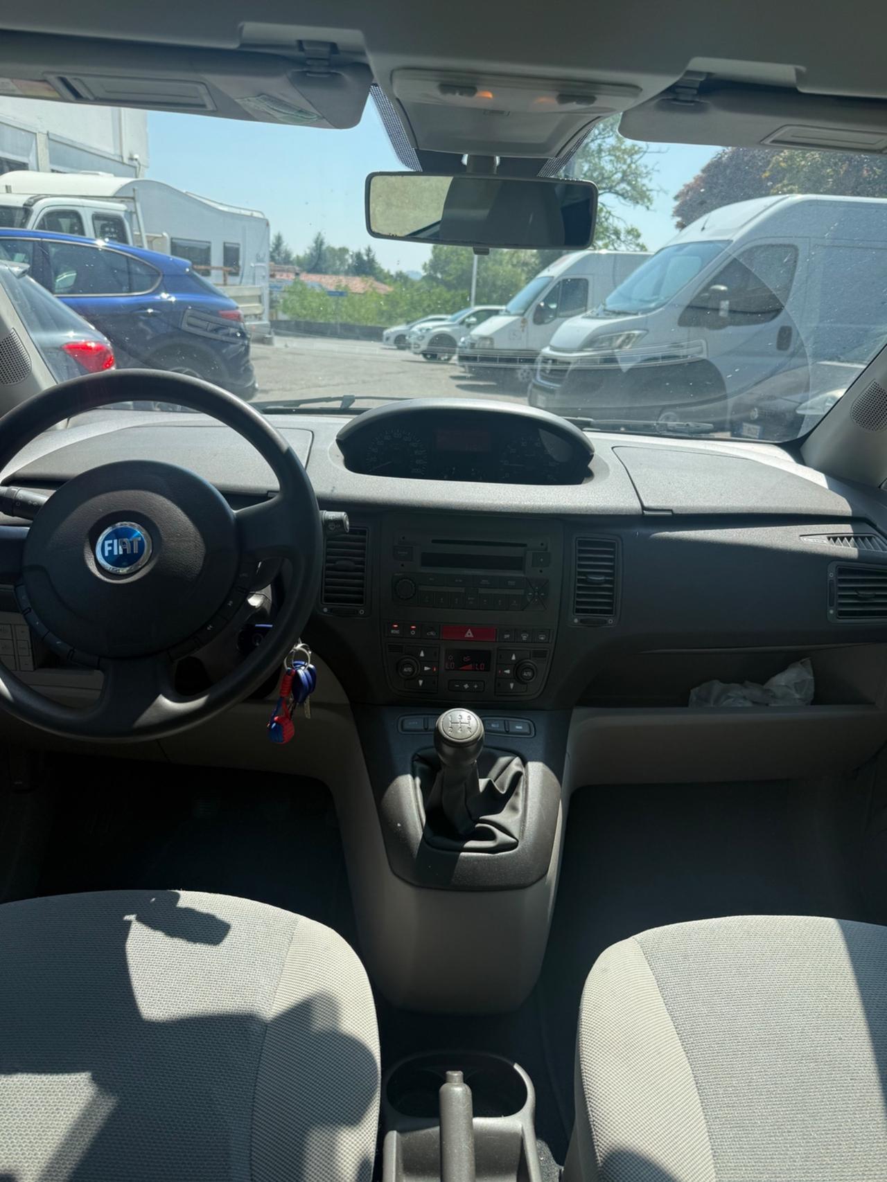Fiat Idea 1.3 Multijet 16V Emotion