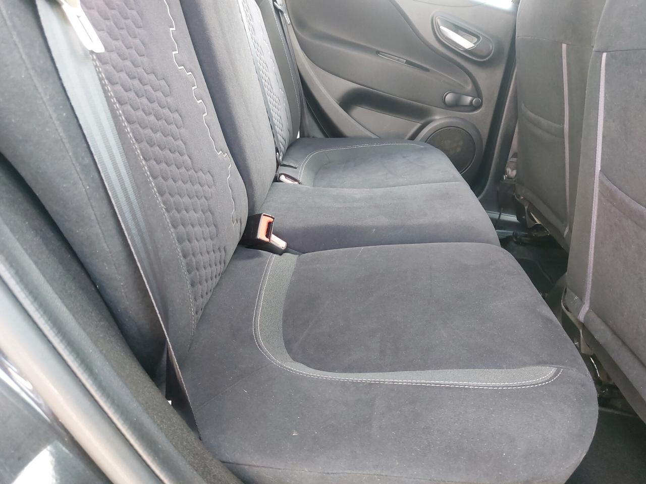 FIAT PUNTO LOUNGE 1.2 BENZ 6-2014, CLIMA, SERVOST, CERCHI IN LEGA PERFETTA