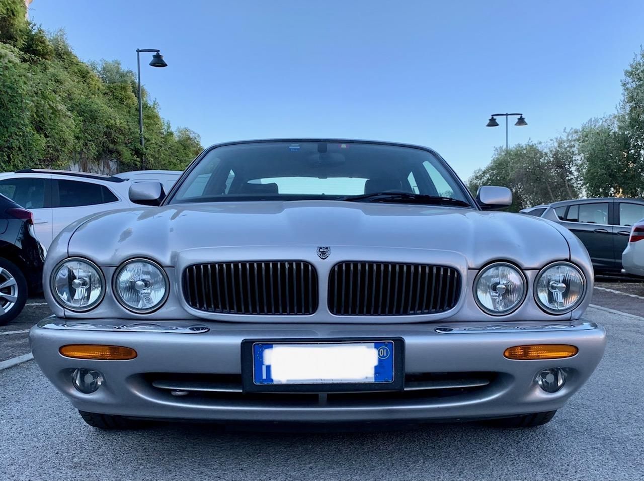 JAGUAR XJ SOVEREIGN 4.0 V8 AUTOMATICA