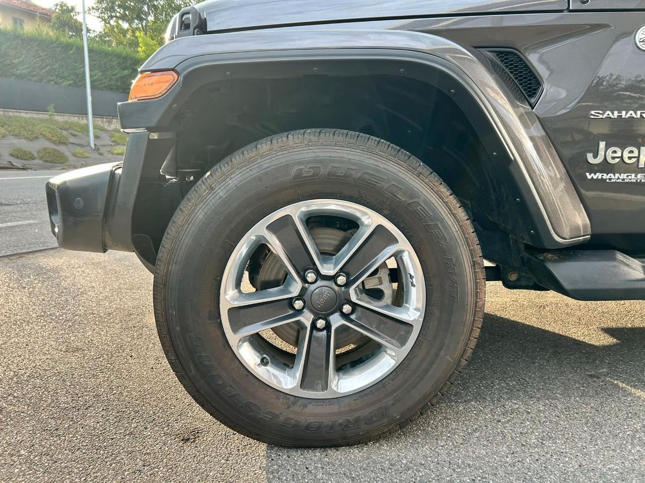 Jeep Wrangler Unlimited 2.0 turbo Sahara 1941 by Mopar auto