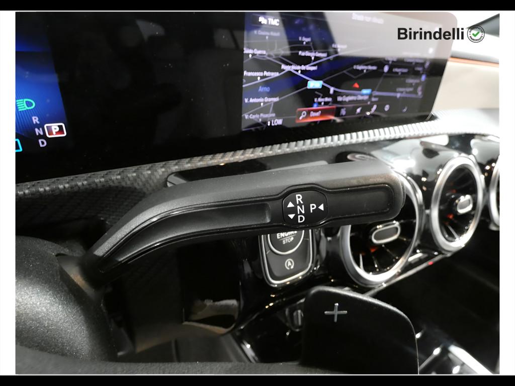 Mercedes-Benz Classe A (W177) - A 180 d Automatic Business