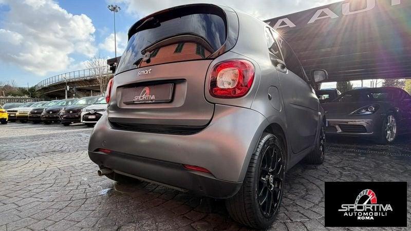 smart fortwo PACCHETTO SPORT OPACA RATA MENSILE 210,00 EURO fortwo 70 1.0 Passion