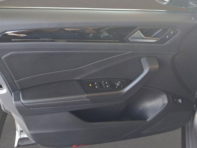 Volkswagen T-Roc 2.0 TDI SCR R-Line DSG