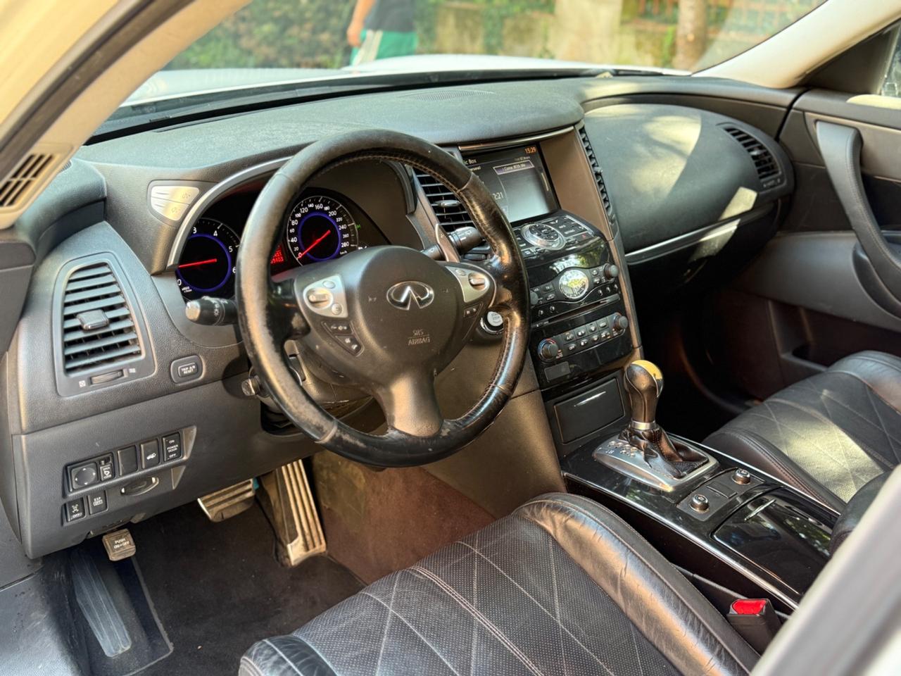 Infiniti FX FX30d S