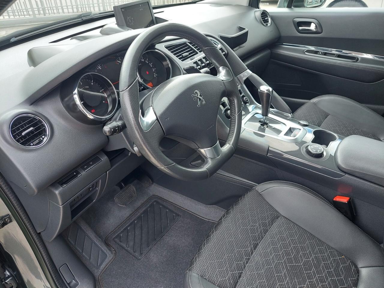 Peugeot 3008 1.6 HDi 115CV SOLI 90.000KM