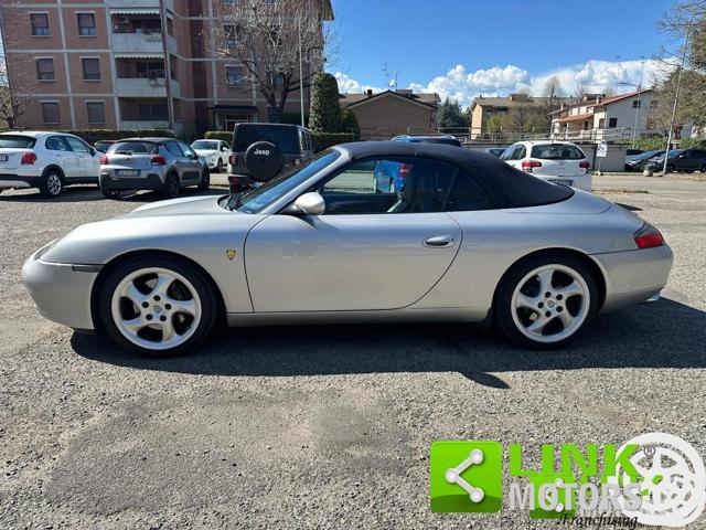 PORSCHE 996 Cabrio con Hard Top