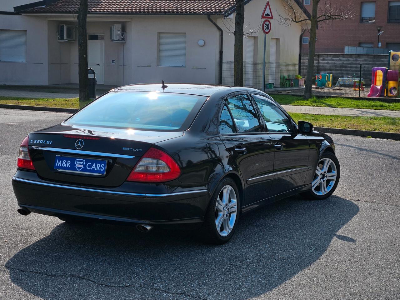 Mercedes-benz E 320 CDI V6 cat Avantgarde Sport