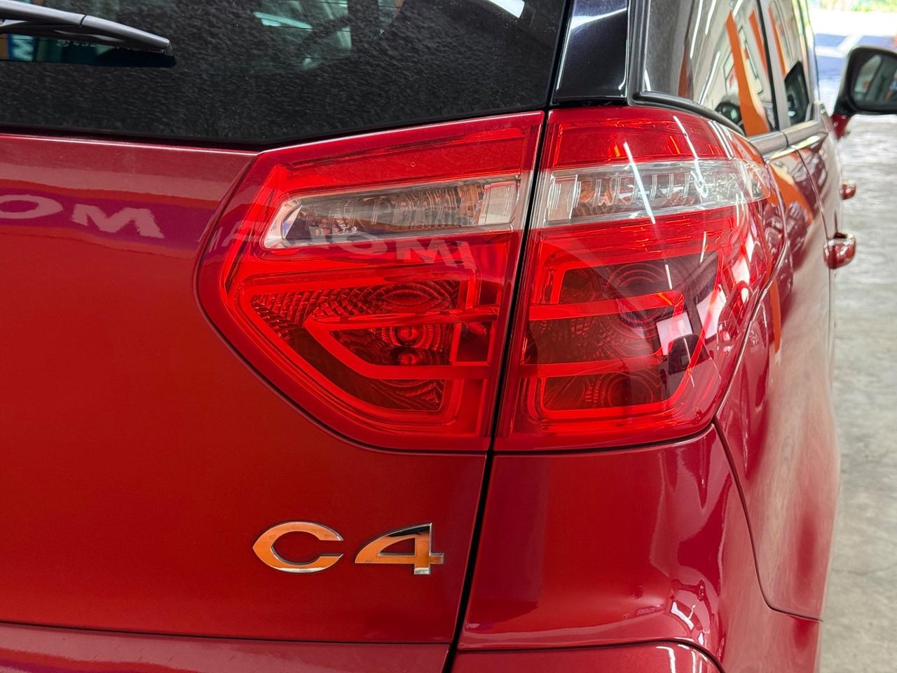 Citroen C4 Picasso 1.8 Elegance GPL