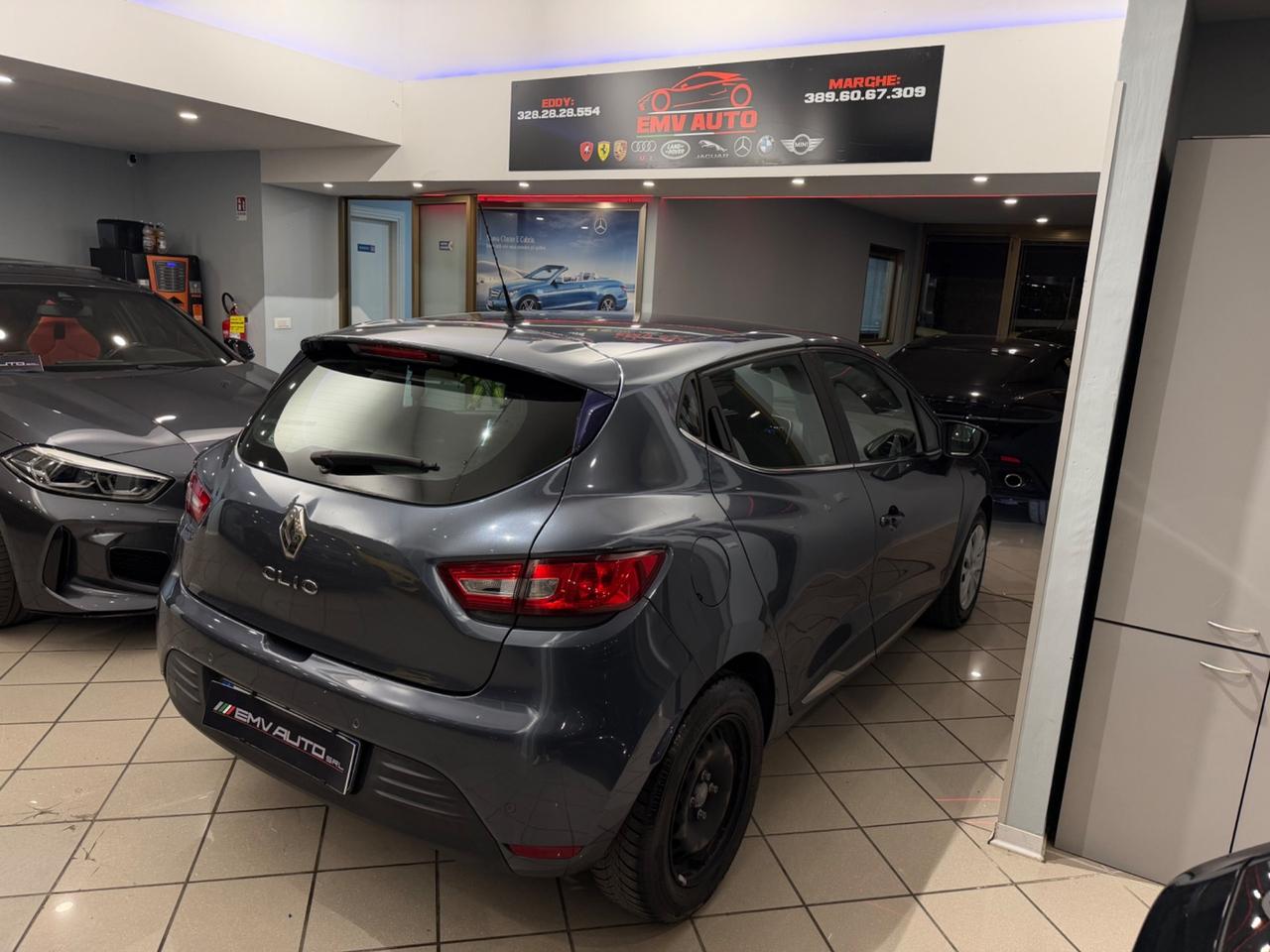 RENAULT Clio 1.2 75CV 5 porte Life ok neopatentati