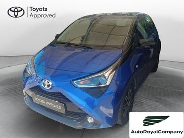 Toyota Aygo Connect 1.0 VVT-i 72 CV 5 porte x-clusiv