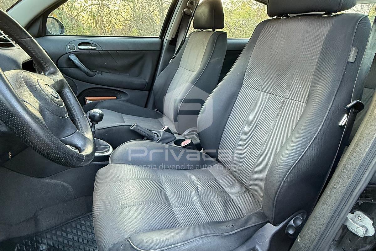 ALFA ROMEO 147 1.9 JTD (120) 5 porte Distinctive