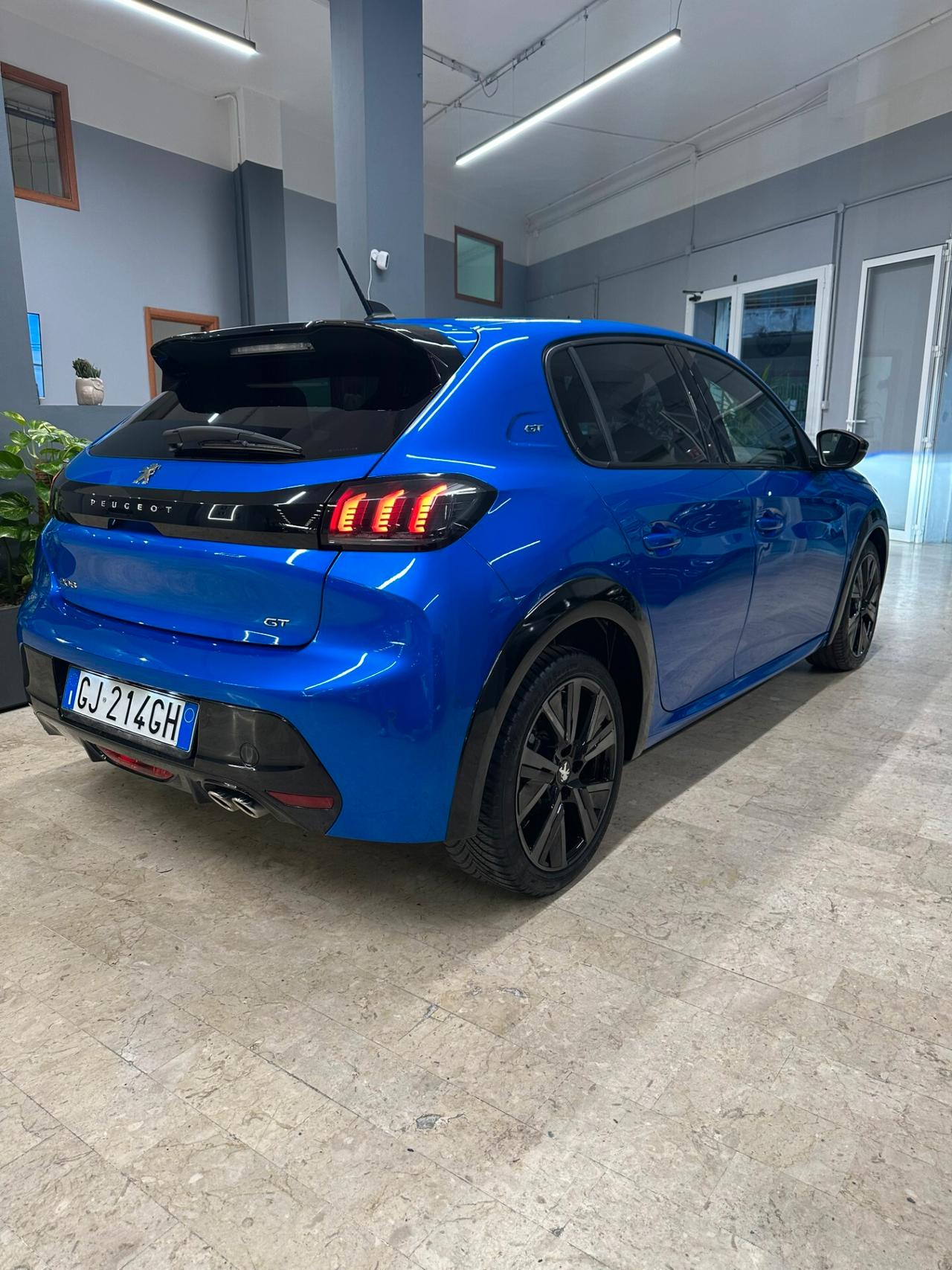 Peugeot 208 PureTech 130 Stop&Start EAT8 5 porte GT