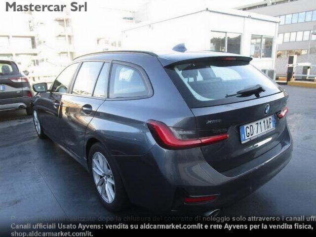 BMW 320 Serie 3 Touring 320d auto Business Adv - GD711AP