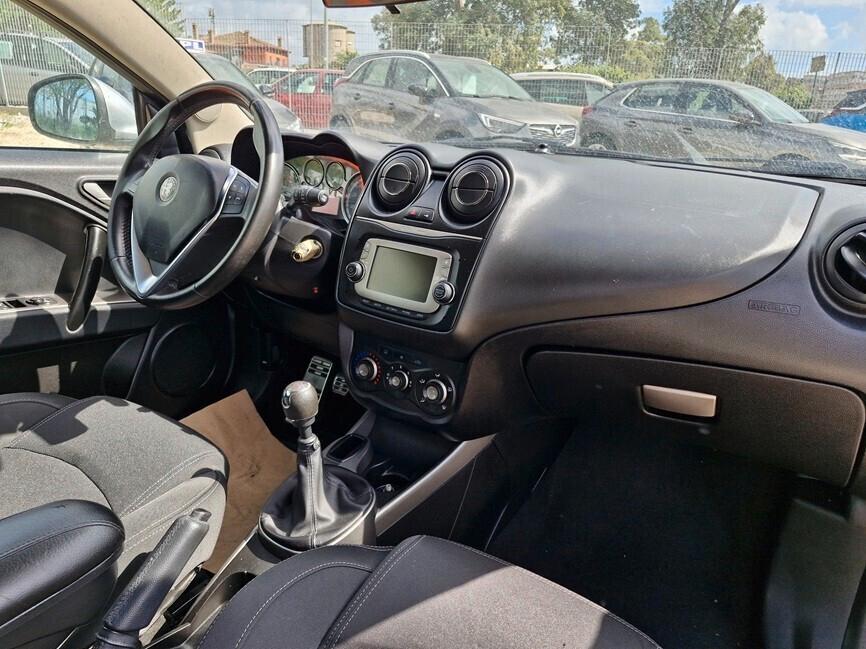 Alfa Romeo MiTo alfa romeo mito 77 cv gpl