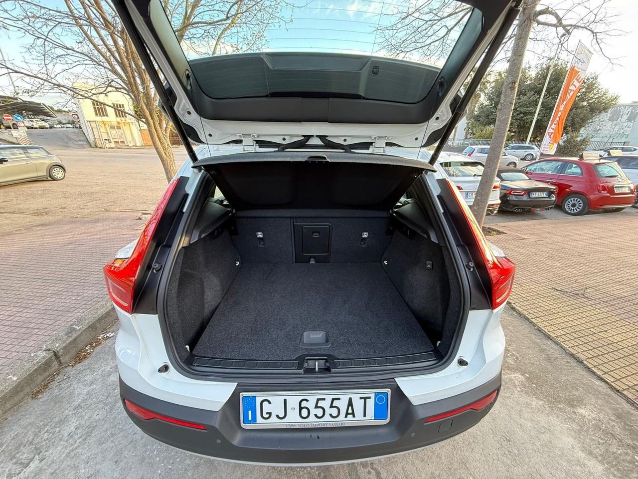 VOLVO XC40 T4 Plug-in Hybrid