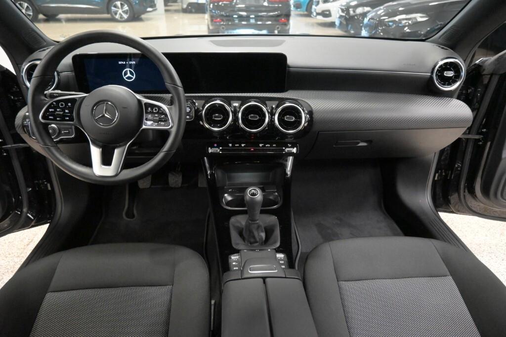 MERCEDES-BENZ CLA 180D 116CV 6M. BUSINESS SOLUTION ( FARI LED - NAVI PREMIUM - MIRROR - CRUISE - PARK ASSIST - TELECAMERA POST. )