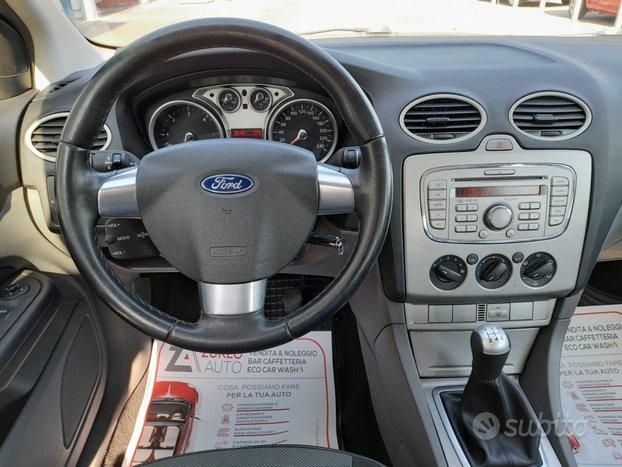 FORD Focus SW 1.6 TDCi 110 CV TITANIUM DPF