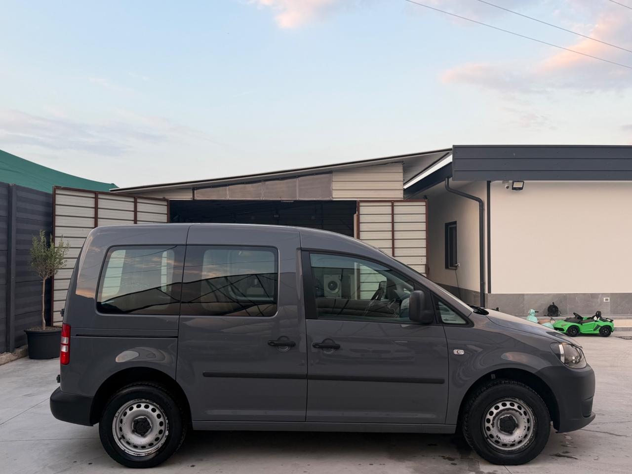 Volkswagen Caddy 1.6 TDI 102 CV 4p. Kombi