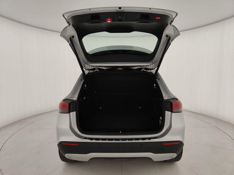 Mercedes-Benz GLA GLA 180 d Automatic Sport