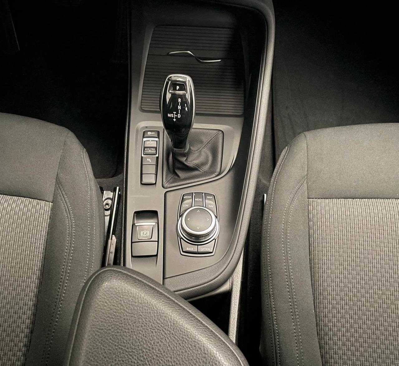 BMW X1 sdrive 18d Business Advantage auto