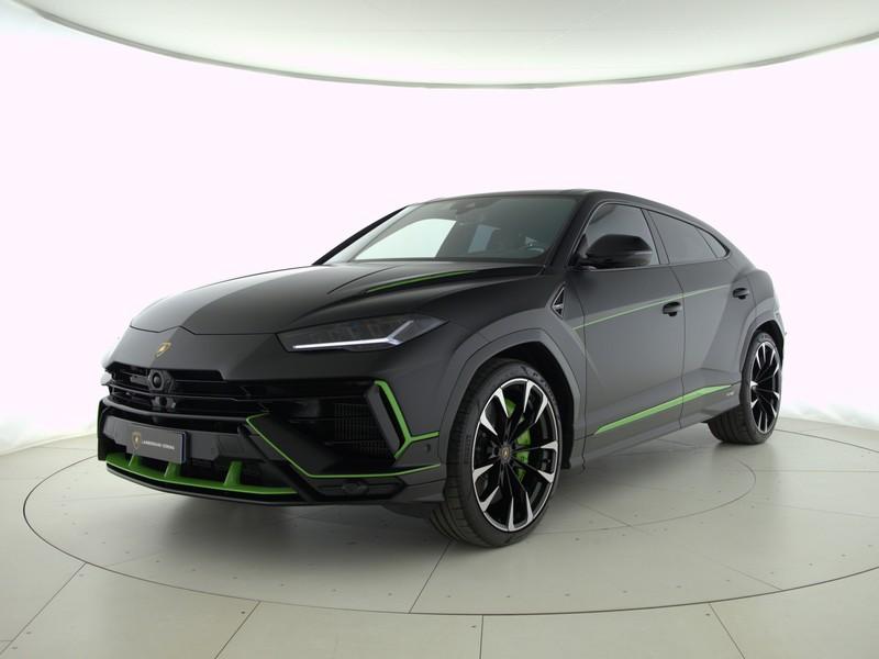 Lamborghini Urus 4.0 v8 auto