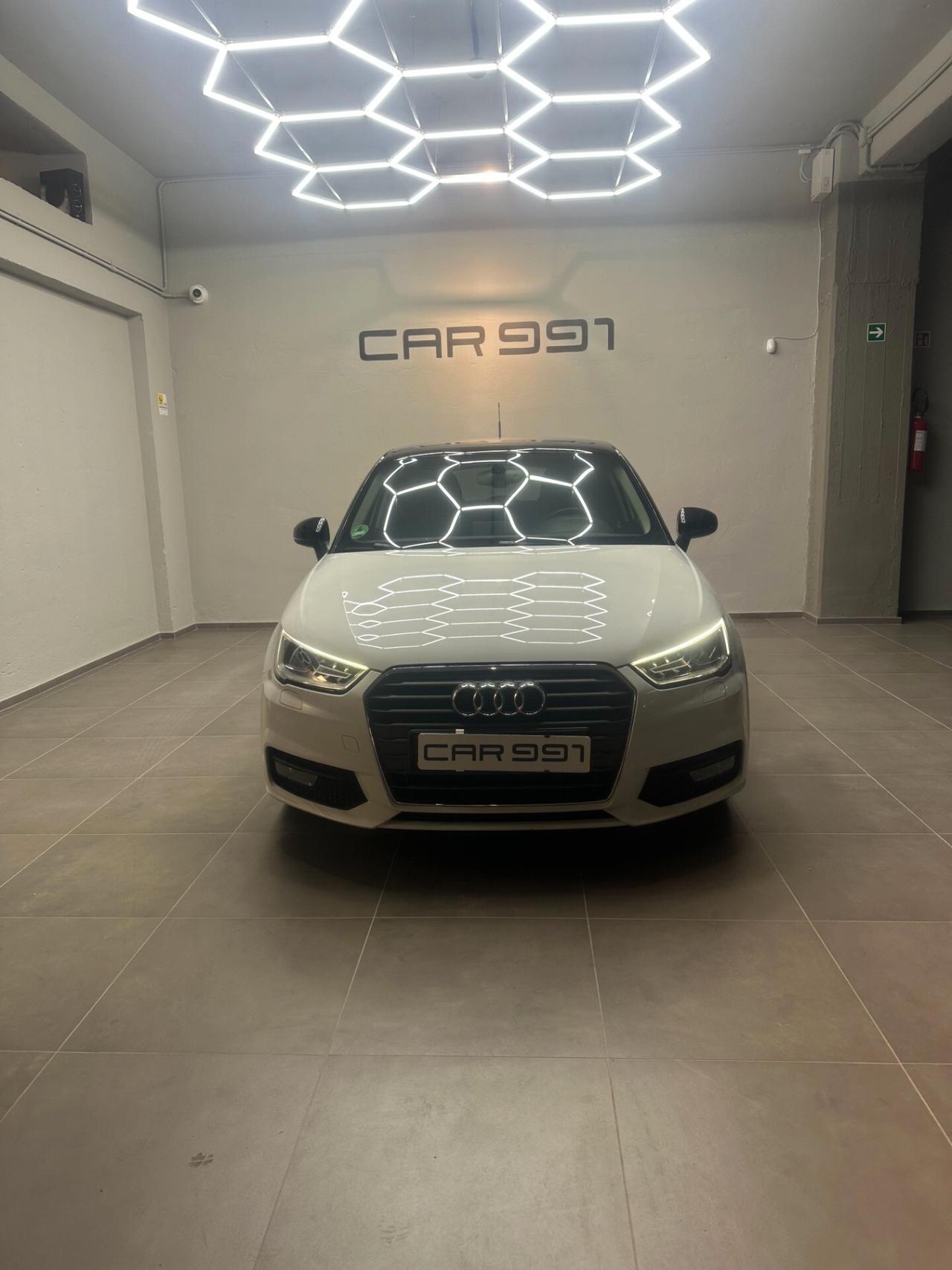 Audi A1 Sportback 1.4 tdi S LINE FARI MATRX NEO PAT NAV