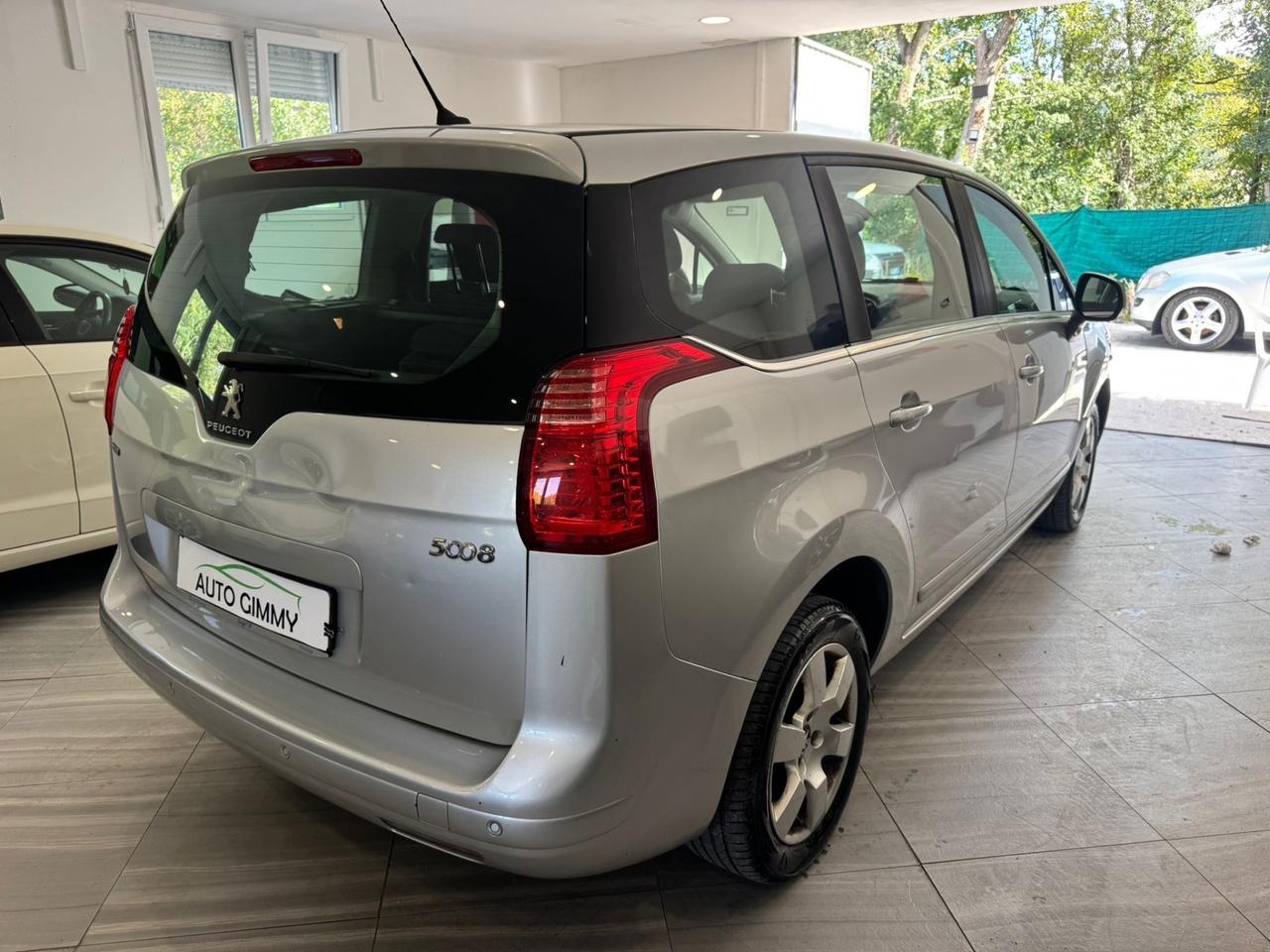 Peugeot 5008 1.6 DIESEL 7 POSTI ANNO 2016