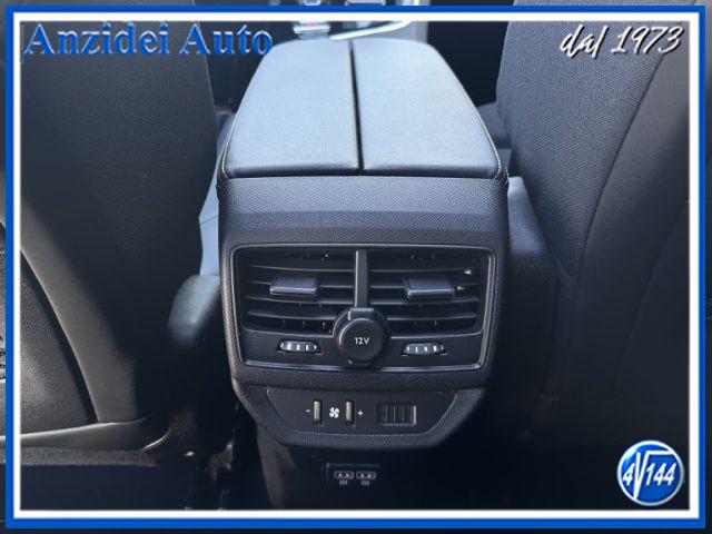 PEUGEOT 5008 2.0 BlueHDi 180 EAT8 GT Pack 7 Posti