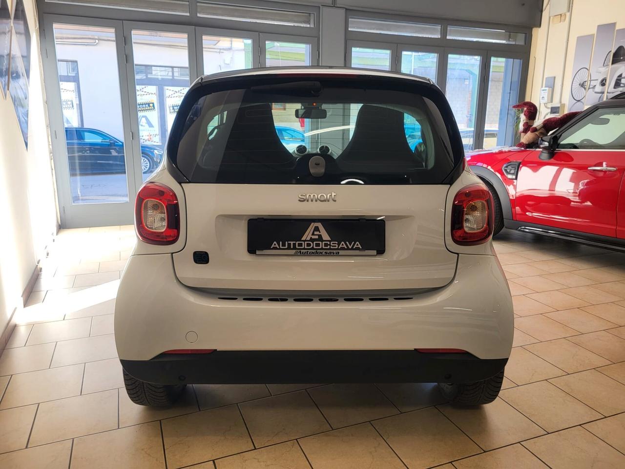 Smart ForTwo EQ Passion Navy Cerchi Black Fari Led...