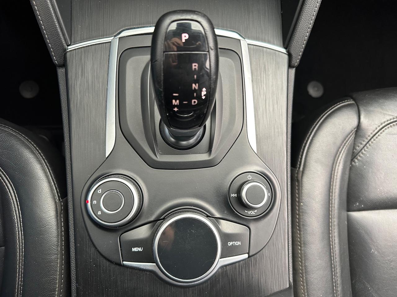 Alfa Romeo Stelvio 2.2 Turbodiesel 180 CV AT8 Q4 Business