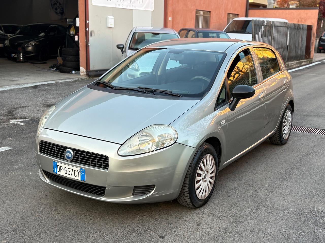 Fiat Grande Punto 1.2 5 porte NEOPATENTATI