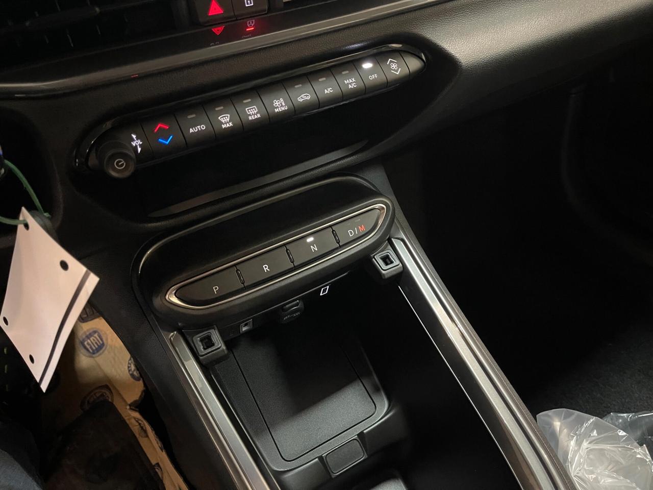 Fiat 600 Hybrid 145 CV DCT MHEV Icon