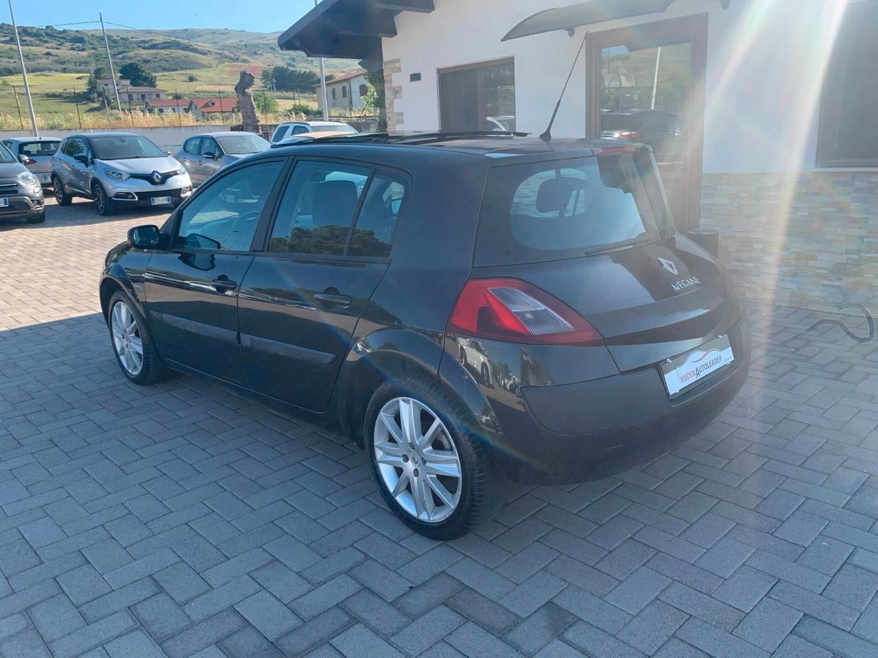Renault Megane 1.9 dCi 120 CV Dynamique 2005
