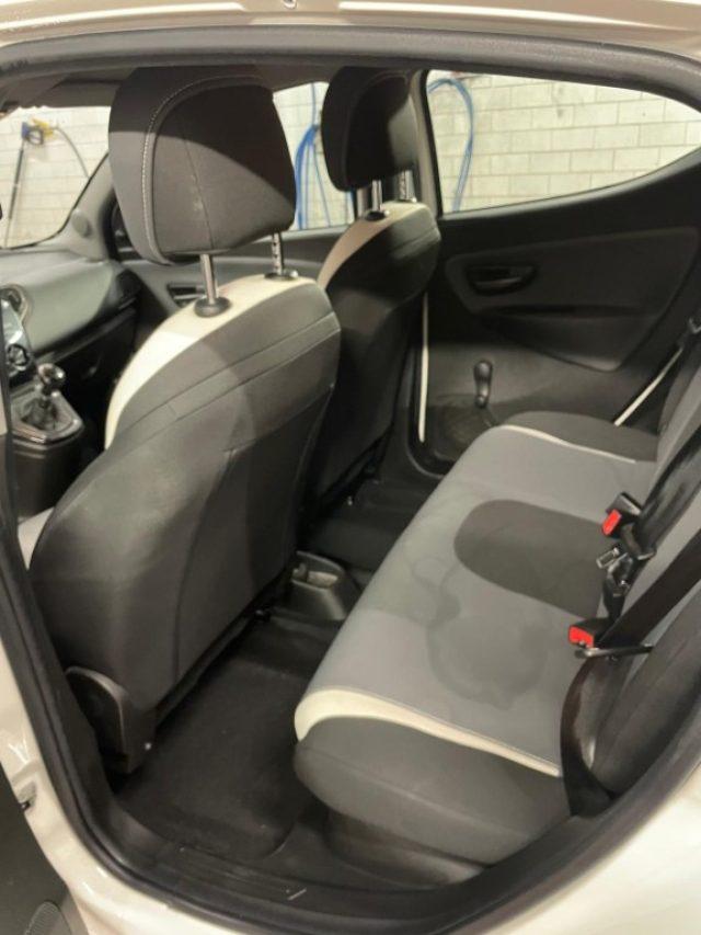 LANCIA Ypsilon 1.2 69 CV 5 porte Elefantino