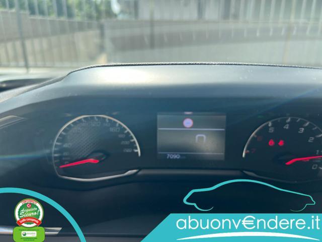 PEUGEOT 2008 PureTech 100 S&S Allure