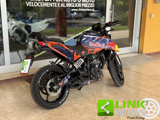 KTM 125 Duke 125